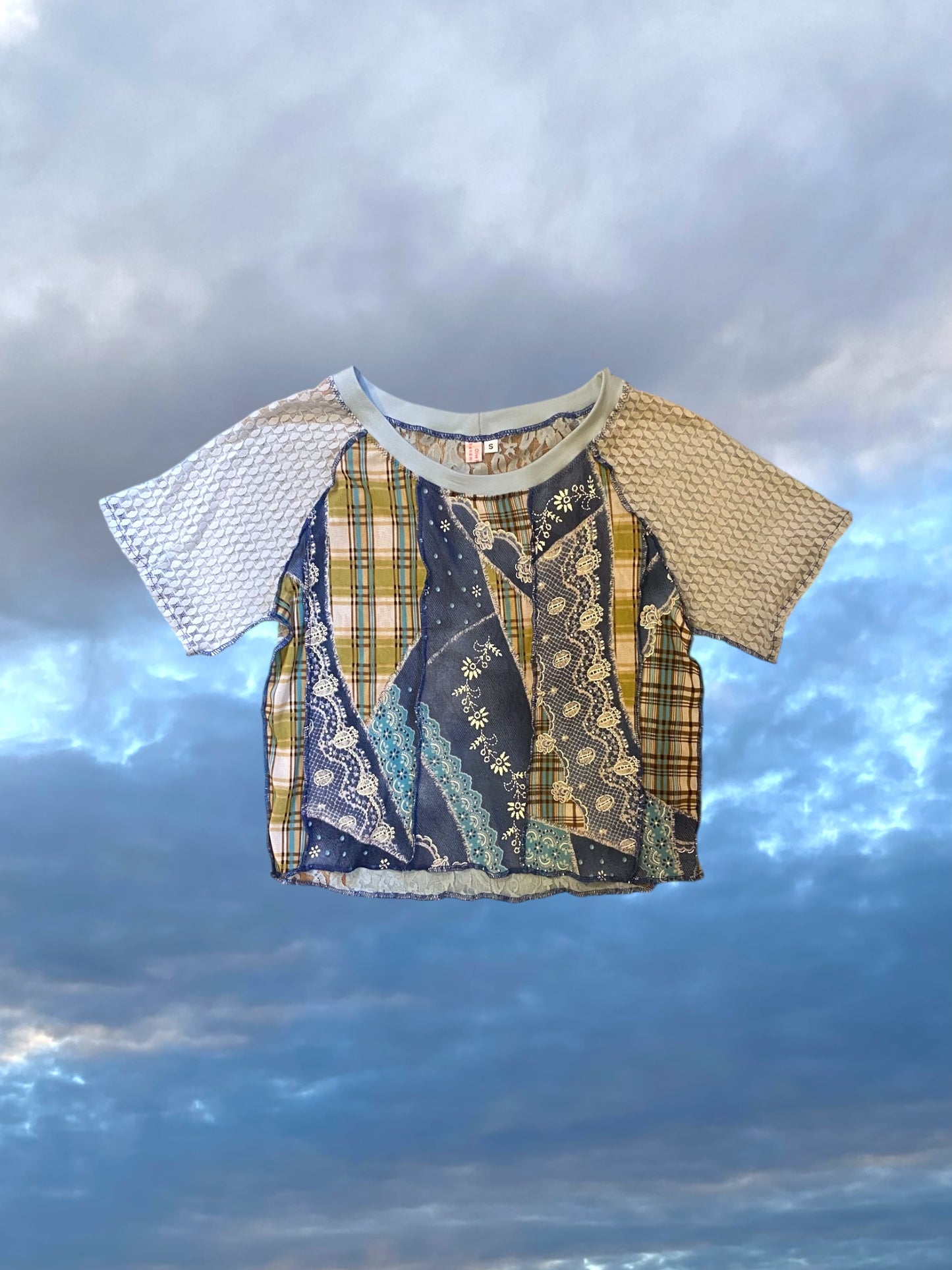 Meadow T-Shirt - Small