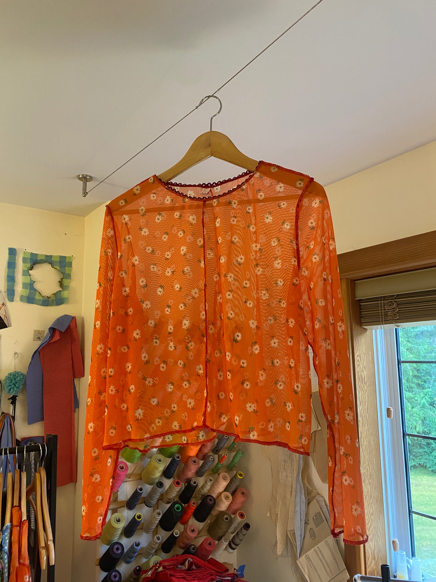 Mesh Longsleeve - Red Daisy Print - M, L
